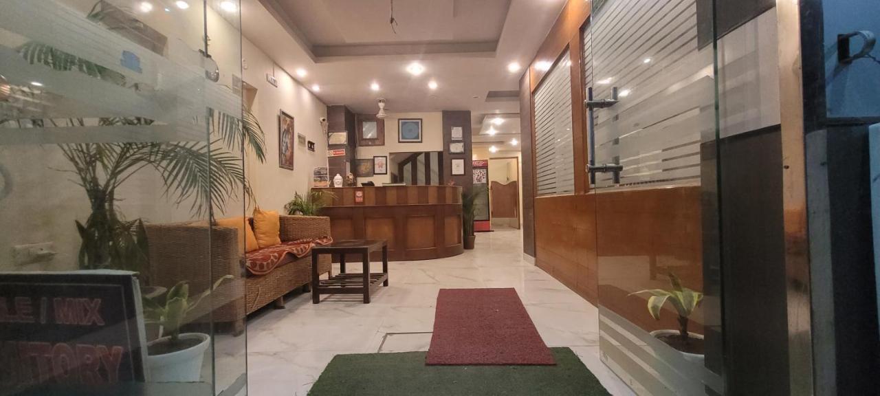 Hotel Devoy Inn By Namastexplorer Tapovan Rishīkesh Екстериор снимка